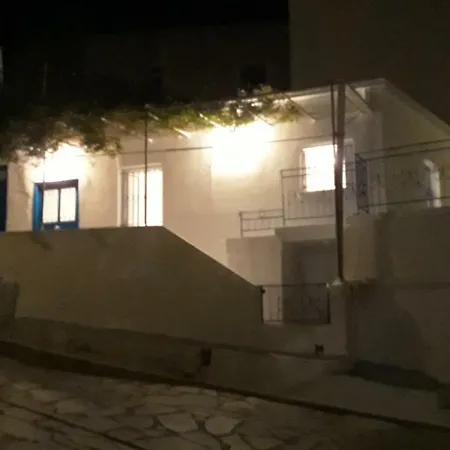 σπίτι στο χωριό Lejlighed Galini (Naxos)